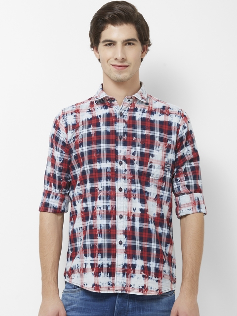 

Integriti Men Red & White Slim Fit Checked Casual Shirt