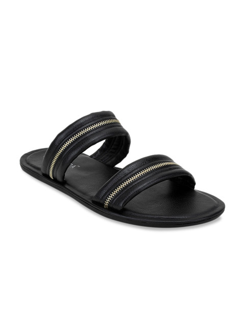 

SCENTRA Men Black Comfort Sandals
