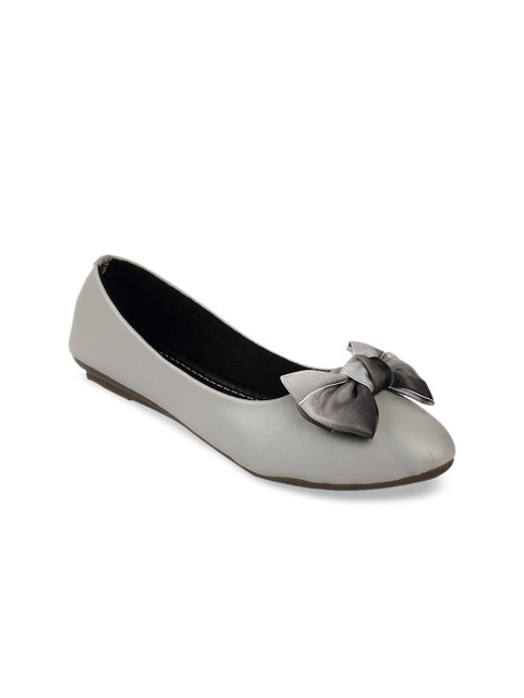 

WOMENS BERRY Women Grey Solid Ballerinas