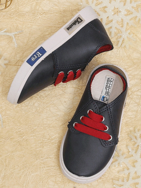 

DChica Boys Navy Blue LED Sneakers