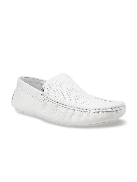 

Mochi Men White Driving Shoes