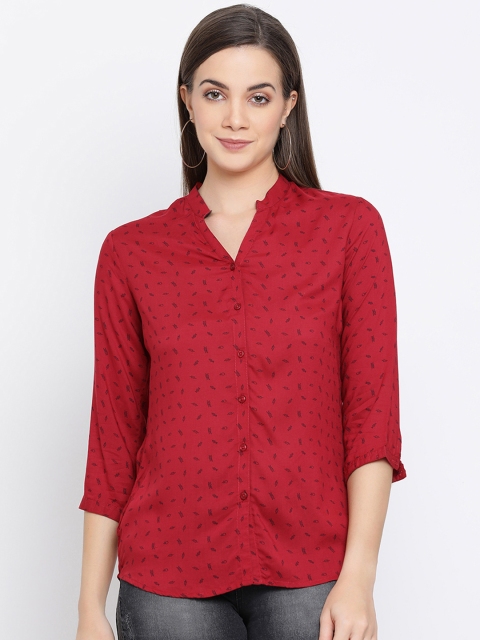

Crimsoune Club Women Red & Black Slim Fit Printed Casual Shirt