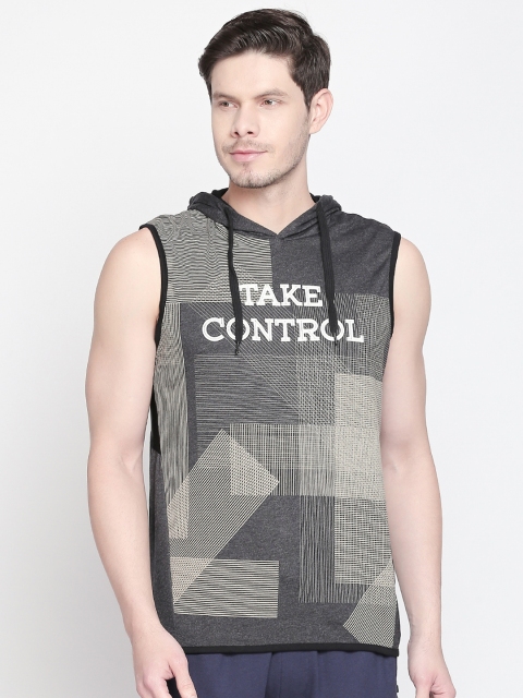 

Ajile by Pantaloons Men Grey Printed Hood Pure Cotton T-shirt