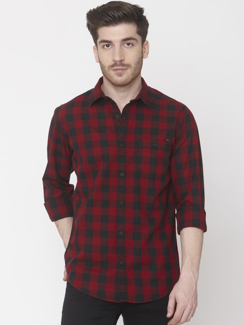

Mufti Men Red & Black Slim Fit Checked Casual Shirt