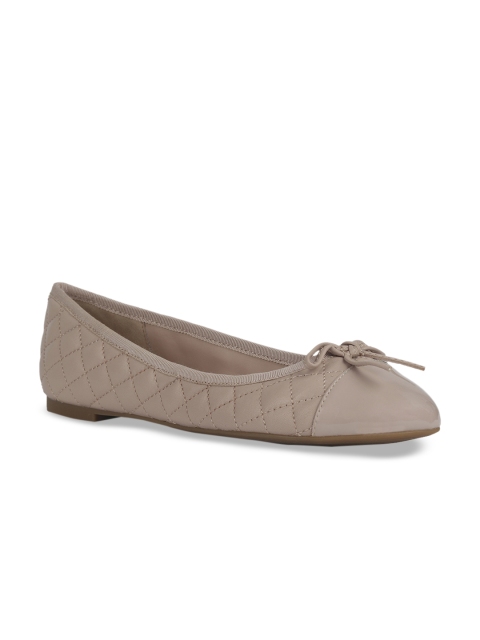 

ALDO Women Beige Textured Leather Ballerinas