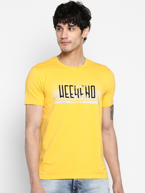 

SPYKAR Men Yellow Printed Round Neck T-shirt
