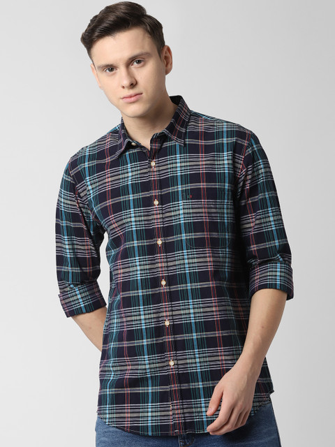 

Peter England Casuals Men Navy Blue & White Slim Fit Checked Casual Shirt