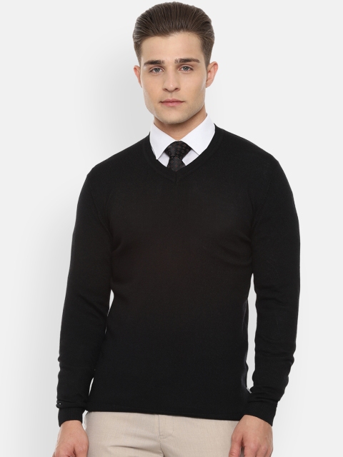 

Van Heusen Men Black Solid Sweater