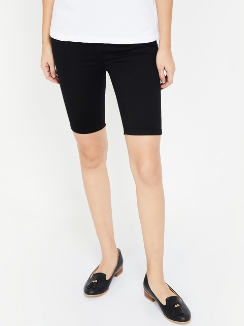 

Ginger by Lifestyle Women Black Solid Regular Fit Denim Shorts