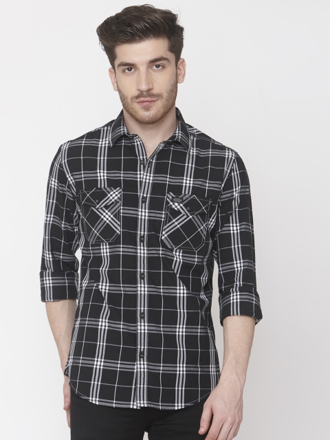 

Mufti Men Black & Grey Slim Fit Checked Casual Shirt