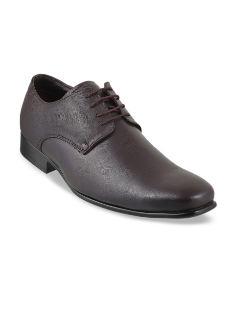

Mochi Men Brown Solid Formal Leather Derbys