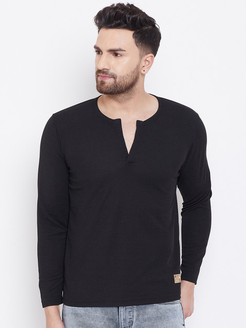 

Adobe Men Black Solid Round Neck T-shirt