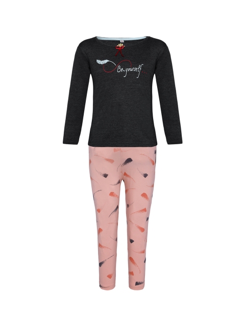 

Punkster Girls Black & Peach-Coloured Solid Night suit