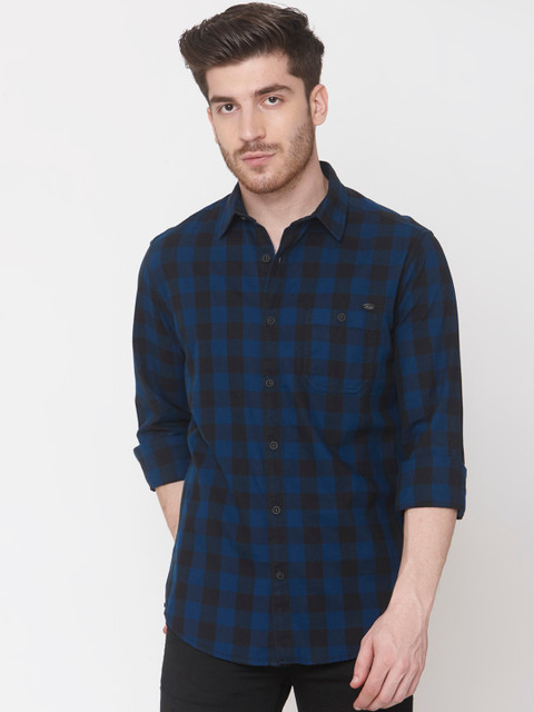 

Mufti Men Blue & Black Slim Fit Checked Casual Shirt