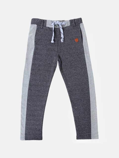 

Lil Tomatoes Boys Black & Grey Solid Track Pants