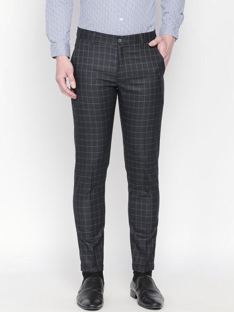 

Solemio Men Navy Blue & White Slim Fit Checked Formal Trousers