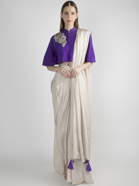 

Pernia Pop-Up Shop by Sougat Paul Off-White Solid Pure Silk Saree