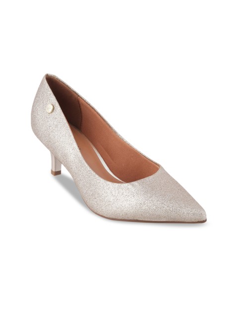 

LEMON & PEPPER Women Gold-Toned Textured Pumps
