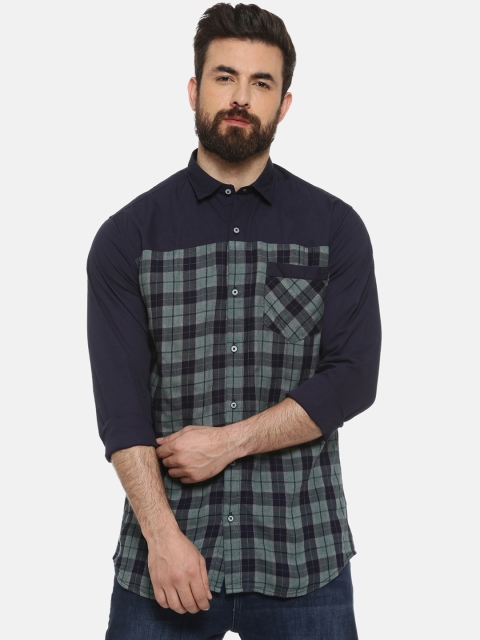 

Campus Sutra Men Navy Blue & Green Checked Regular Fit Casual Shirt