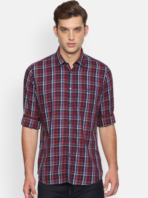 

Van Heusen Sport Men Red & Blue Slim Fit Checked Casual Shirt