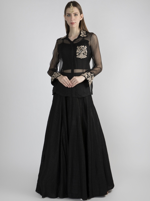 

Pernia Pop-Up Shop By PRIYANKA SINGH Women Black Embellished Top with Skirt