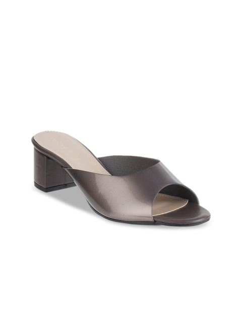 

LEMON & PEPPER Women Grey Solid Block Heels