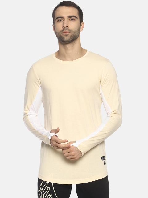 

KULTPRIT Men Beige Solid Slim-Fit Round Neck T-shirt