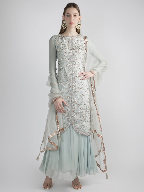 

Pernia Pop-Up Shop By Priyanka Singh Women Blue & Silver-Toned Kurta Set