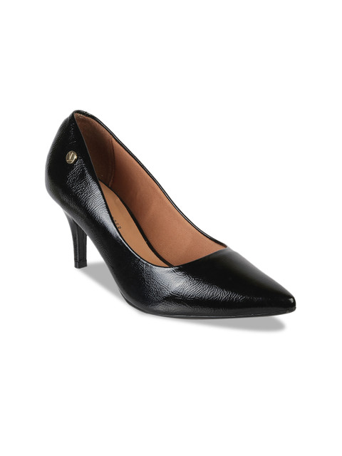 

LEMON & PEPPER Women Black Solid Pumps