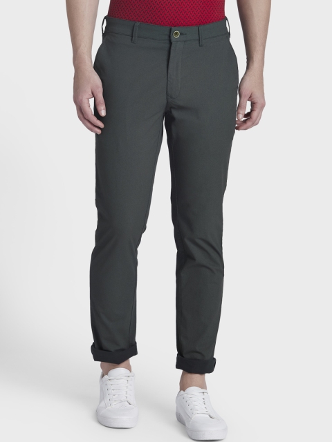 Men Green Regular Fit Solid Regular Trousers