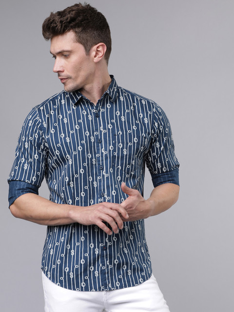 

HIGHLANDER Men Navy Blue & White Slim Fit Printed Casual Shirt