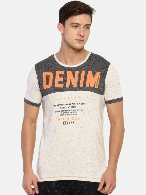 

Masculino Latino Men Off-White Printed Round Neck T-shirt