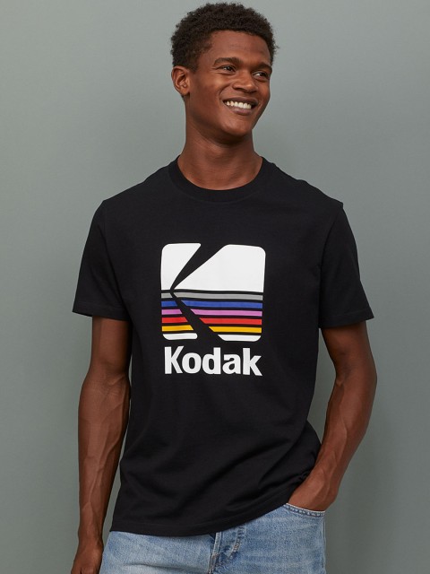 

H&M Men Black Printed T-Shirt