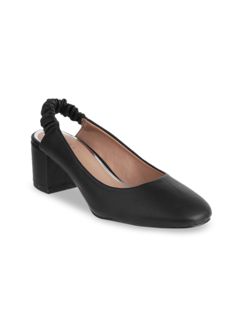 

LEMON & PEPPER Women Black Solid Pumps
