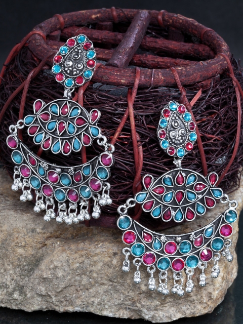 

Moedbuille Silver-Toned & Pink Classic Drop Earrings