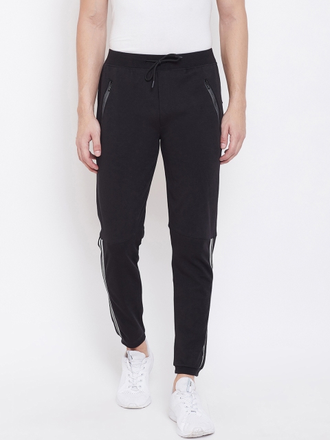 

Okane Men Black Solid Slim Fit Joggers