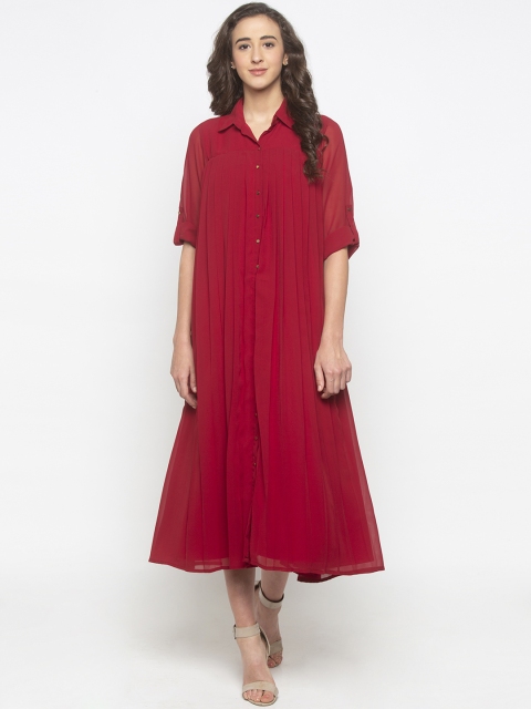 

Iti Women Maroon Solid Shirt Dress