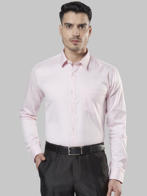 

Next Look Men Pink Slim Fit Solid Formal Shirt