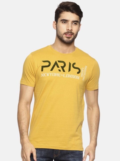 

Masculino Latino Men Yellow Printed Round Neck T-shirt