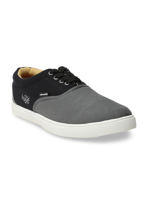 

Flying Machine Men Grey & Black Colourblocked Sneakers