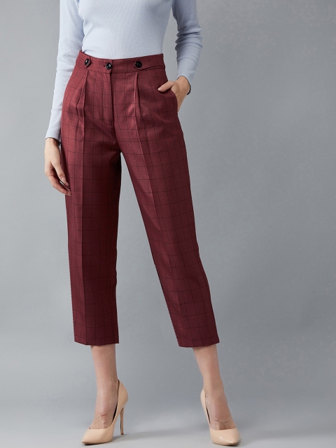 

DOLCE CRUDO Women Maroon Regular Fit Printed Cigarette Trousers