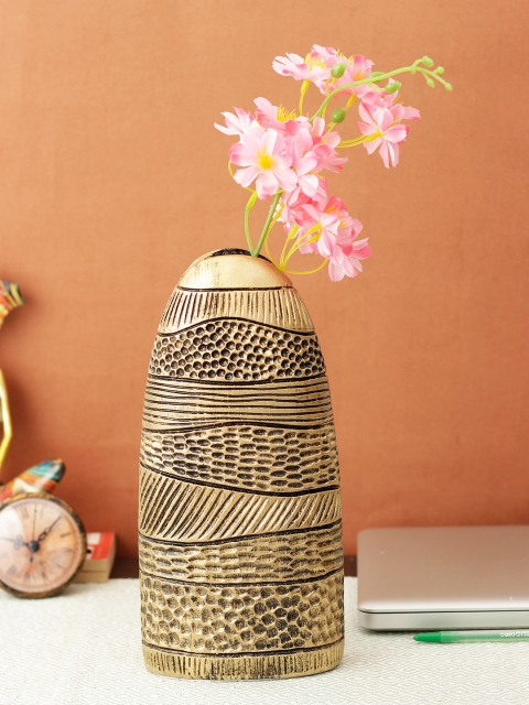 

Aesthetic Home Solutions Gold-Toned & Black Textured Ceramic Vase