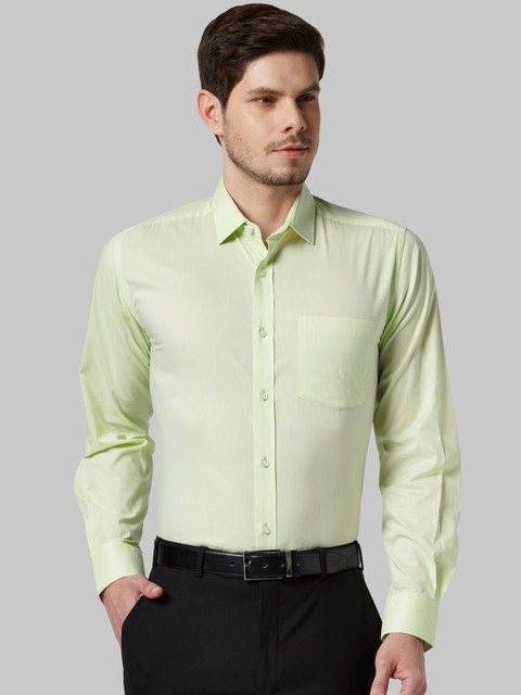 

Park Avenue Men Green Regular Fit Solid Formal Shirt
