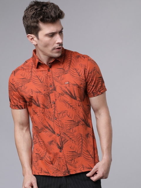 

Ecko Unltd Men Rust Orange & Black Slim Fit Printed Casual Shirt