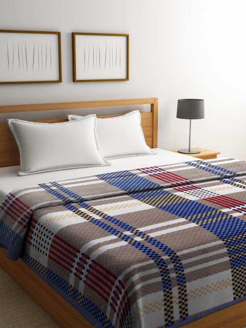 

BOMBAY DYEING Multicoloured Abstract Mild Winter 110 GSM Double Bed Blanket, Multi
