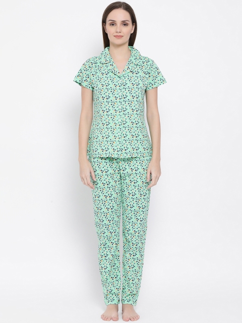 

Clovia Women Green & Orange Printed Night Suit LS0025P113