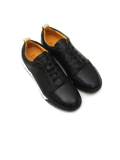 

ROSSO BRUNELLO Men Black Solid Leather Sneakers