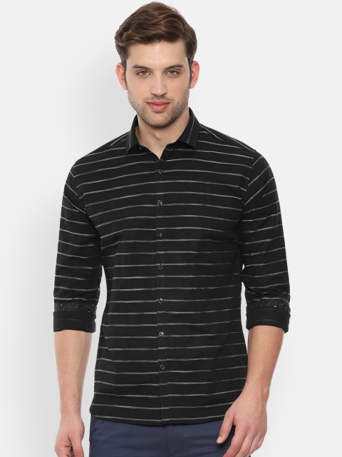 

V Dot Men Black & Off-White Slim Fit Striped Casual Shirt