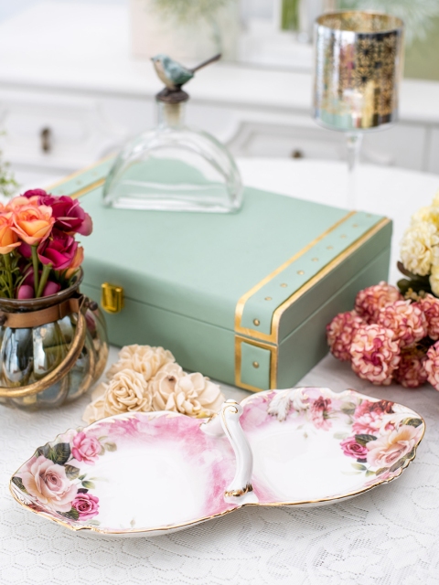 

White Gold White & Pink Porcelain Tray with 2 Partitions in English Roses Print
