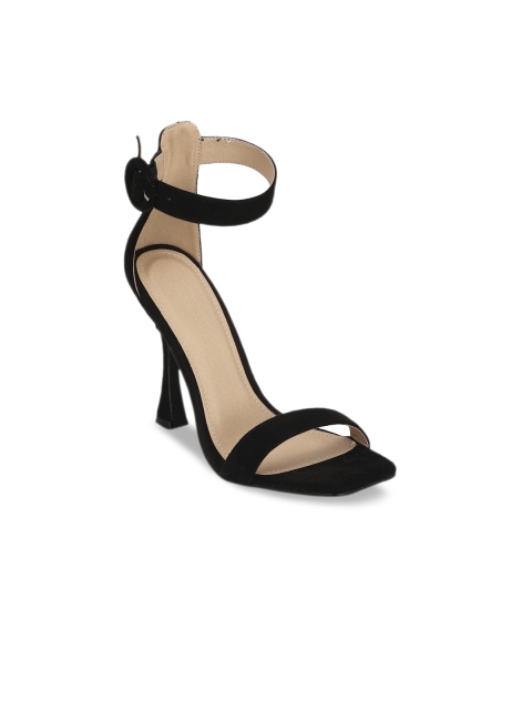 

Truffle Collection Women Black Solid Heels